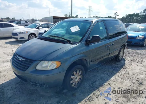 2005 Chrysler Town & Country из США, поврежденный, VIN 1C4GP45RX5B339854